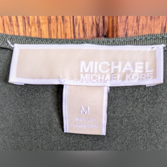 NWOT Michael Kors Olive Green Sleeveless V-Neck - Size M - Picture 3 of 6